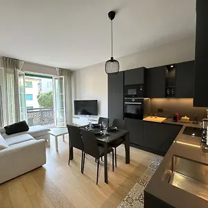 Modern Self Check-in , Firenze Italia